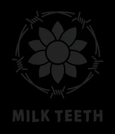 logo Milk Teeth
